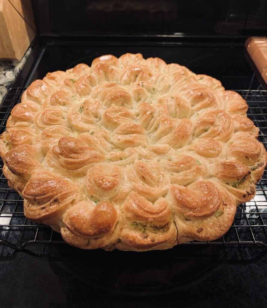 Pull-Apart Flower Petals Garlic Bread