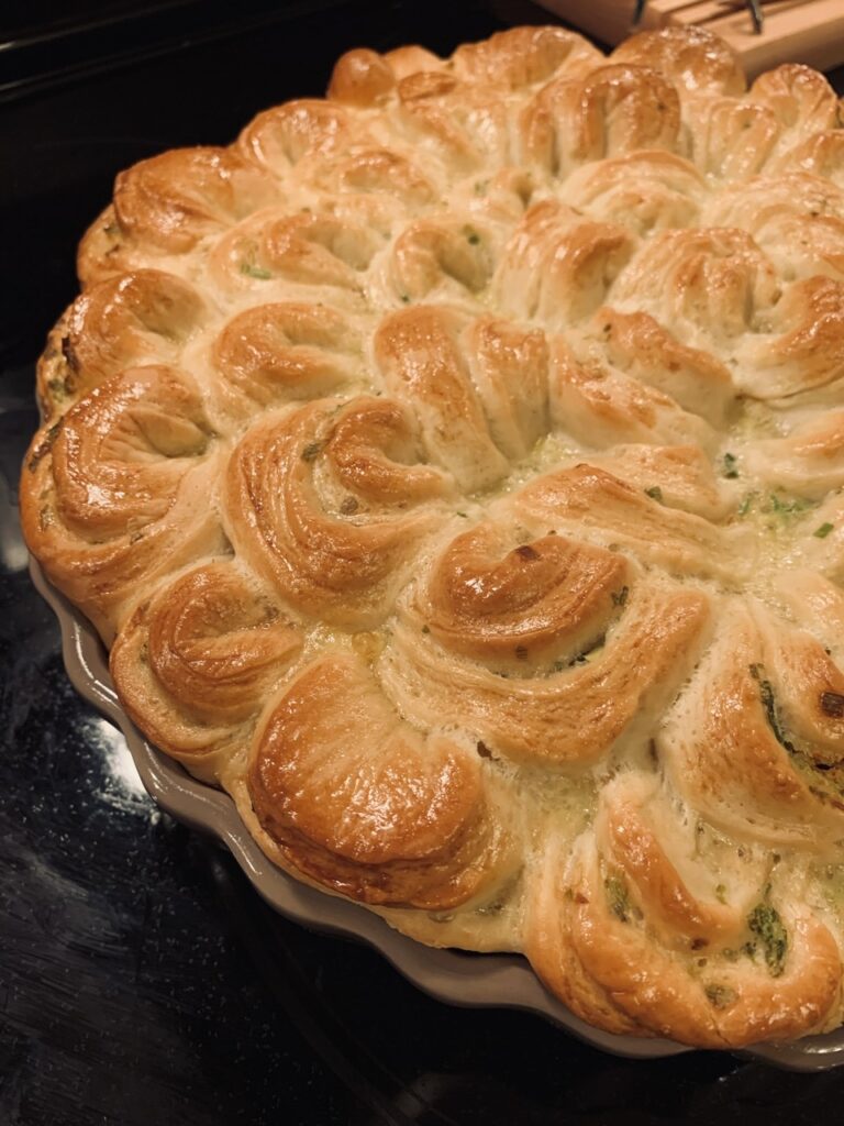 Pull-Apart Flower Petals Garlic Bread