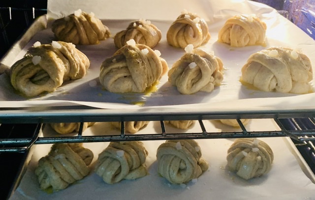 Swedish Cardamom Knot Buns