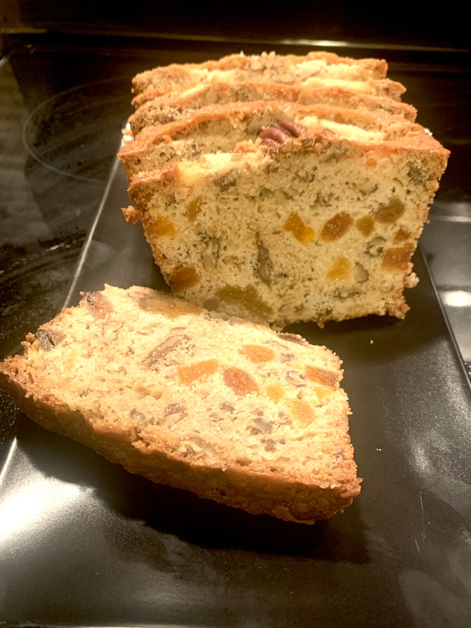 Easy Apricot Bread with Pecans