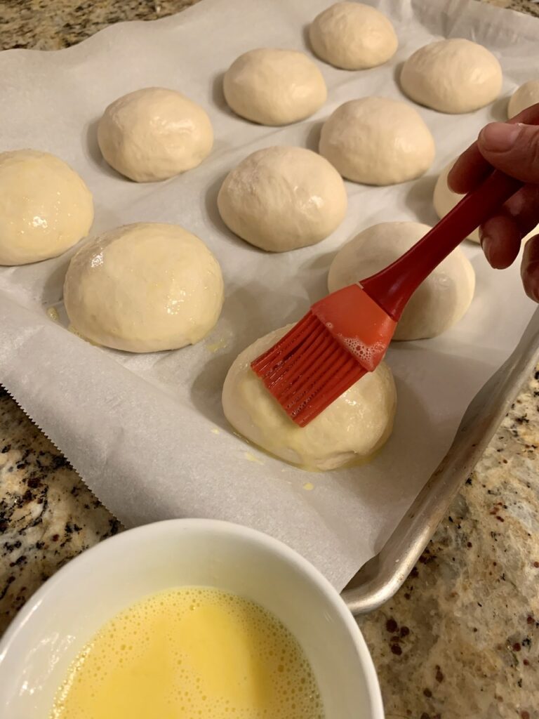 Crusty European-Style Hard Rolls Recipe