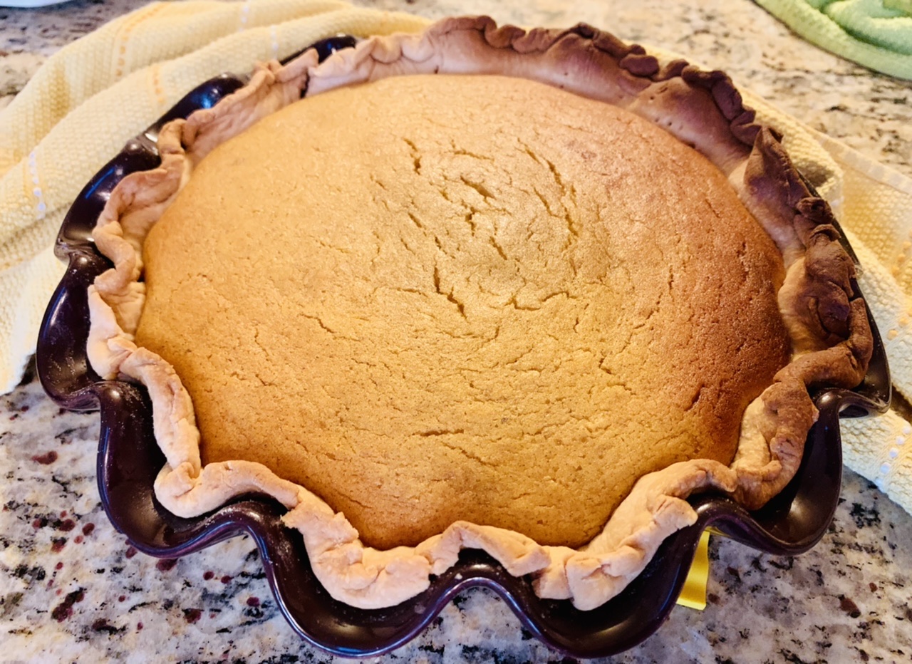 How To Make Easy Bourbon Pumpkin Pie - Fab Food Flavors