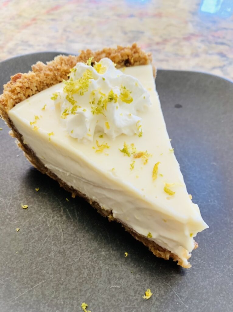 Key Lime Pie with Nut Crust